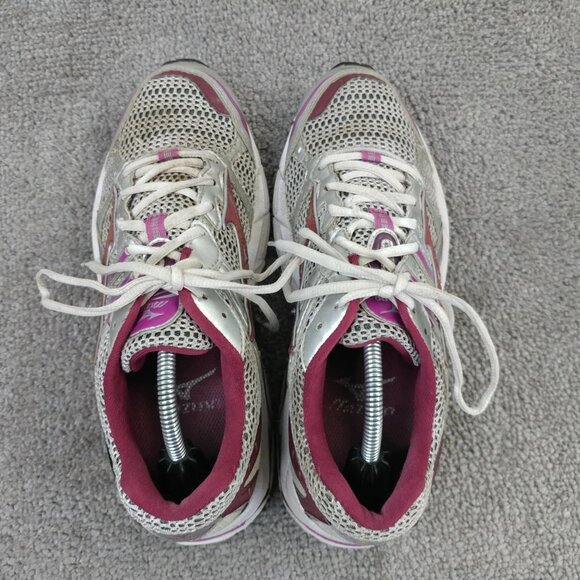 Mizuno Wave Alchemy 10 Womens Size 9 Running Shoes Low Top Silver Burgundy - Picture 8 of 11
